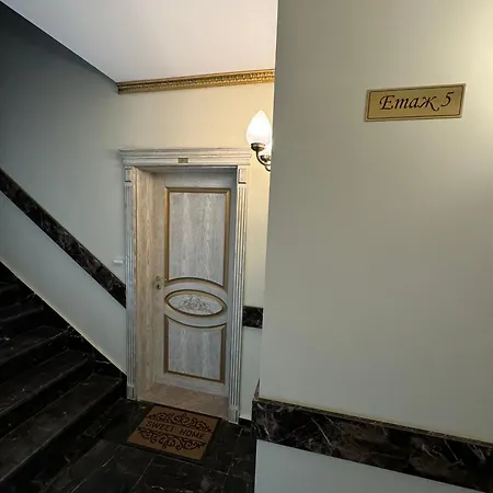 Apartment за гости сънрайз флора бийч Pomorie